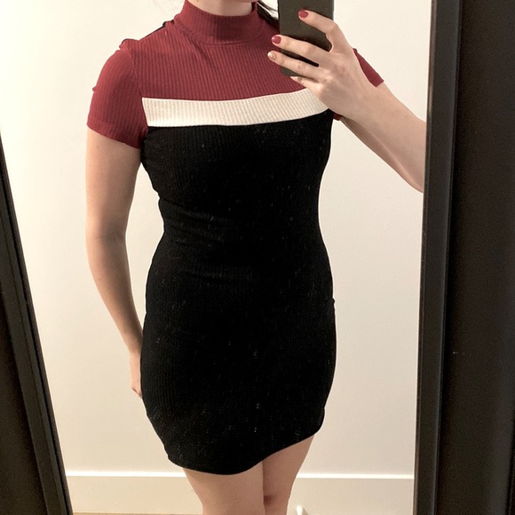 Ribbed Colourblock T-shirt Dress - Picture 2 of 3